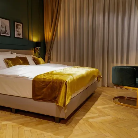 Leon S Place Brasov-3